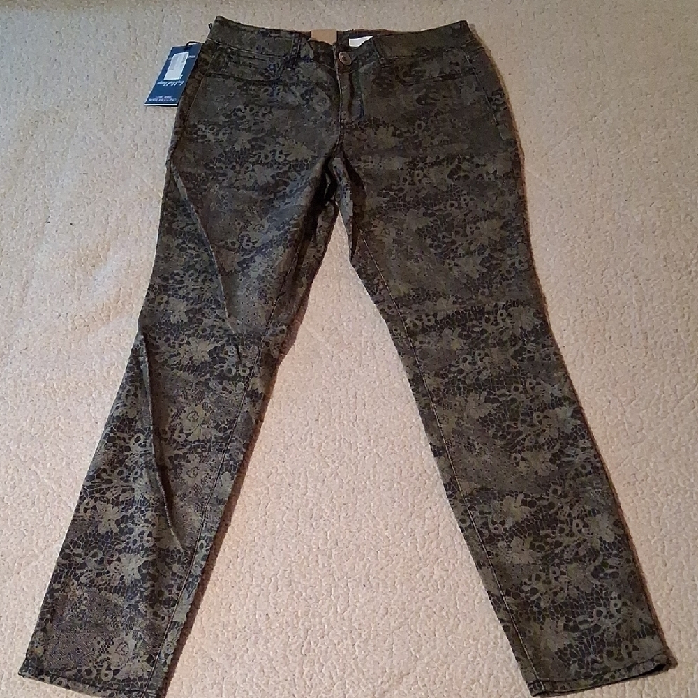 DKNY Olive Patterned Skinny Pants New
